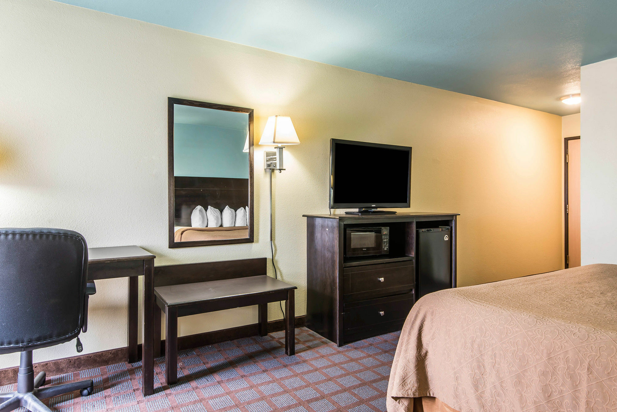 Surestay Plus Hotel By Best Western Blue Springs Extérieur photo